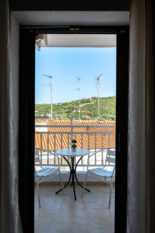 Hotel Sarikas Polychrono Extérieur photo